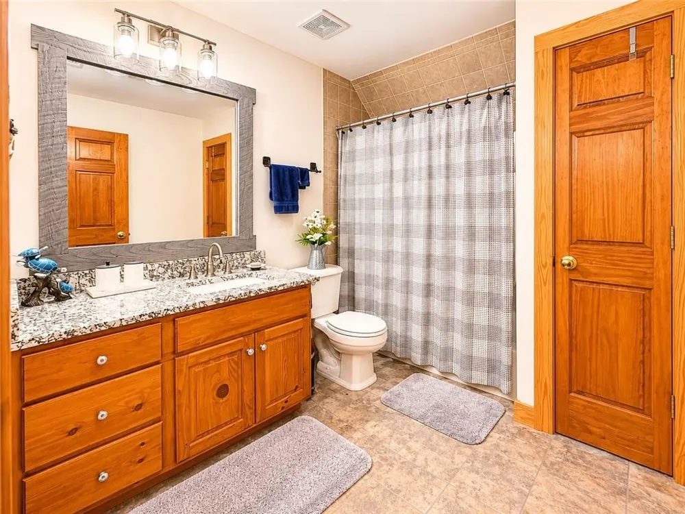 1120 Ridgewood Drive Pendergrass, GA 30567