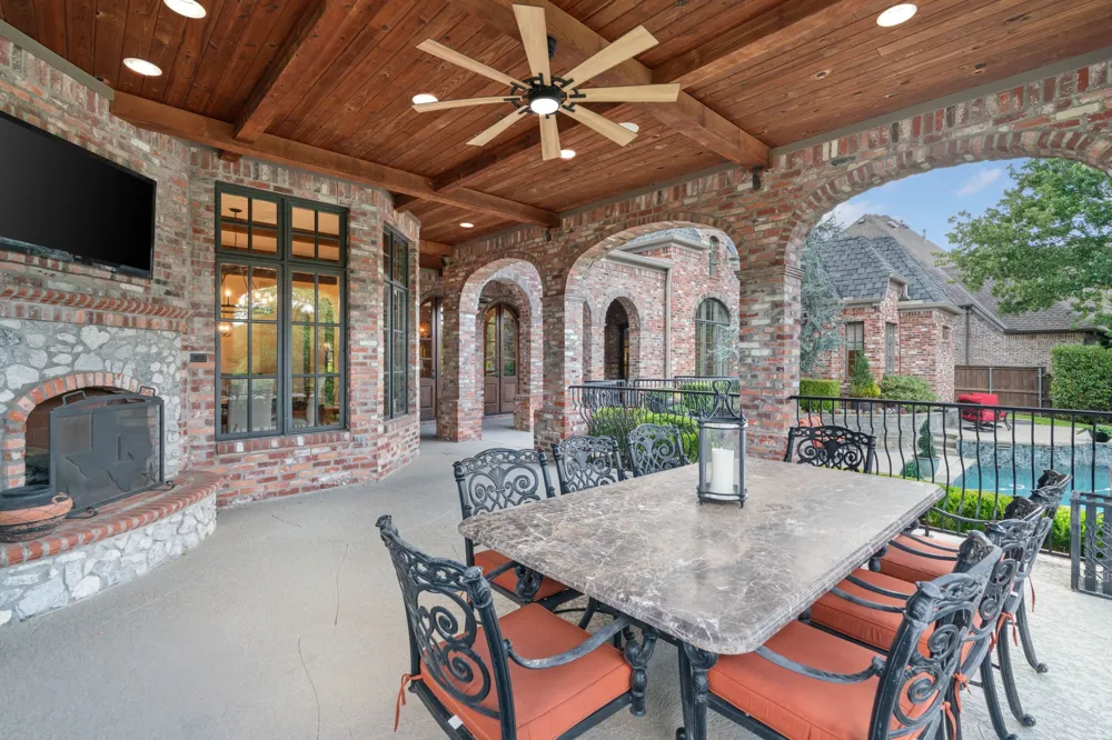 1719 Byron Nelson Parkway Colleyville, TX 76092
