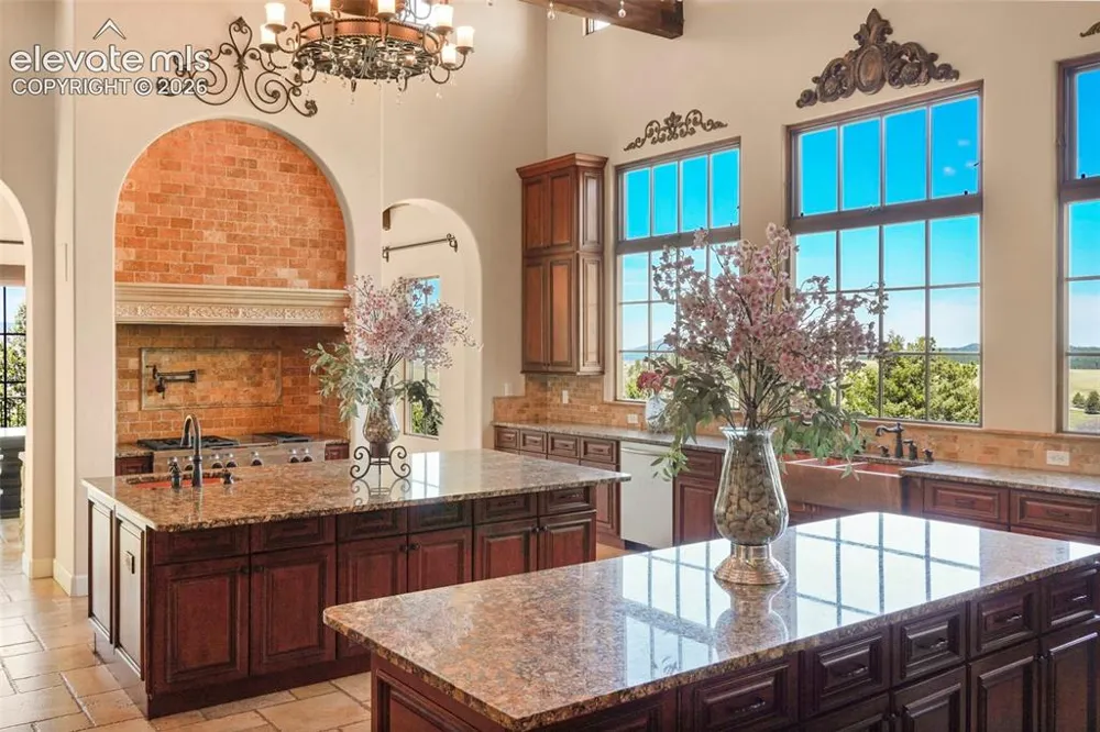2869 Valley Park Drive Larkspur, CO 80118