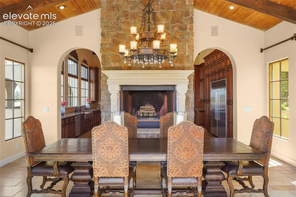 2869 Valley Park Drive Larkspur, CO 80118