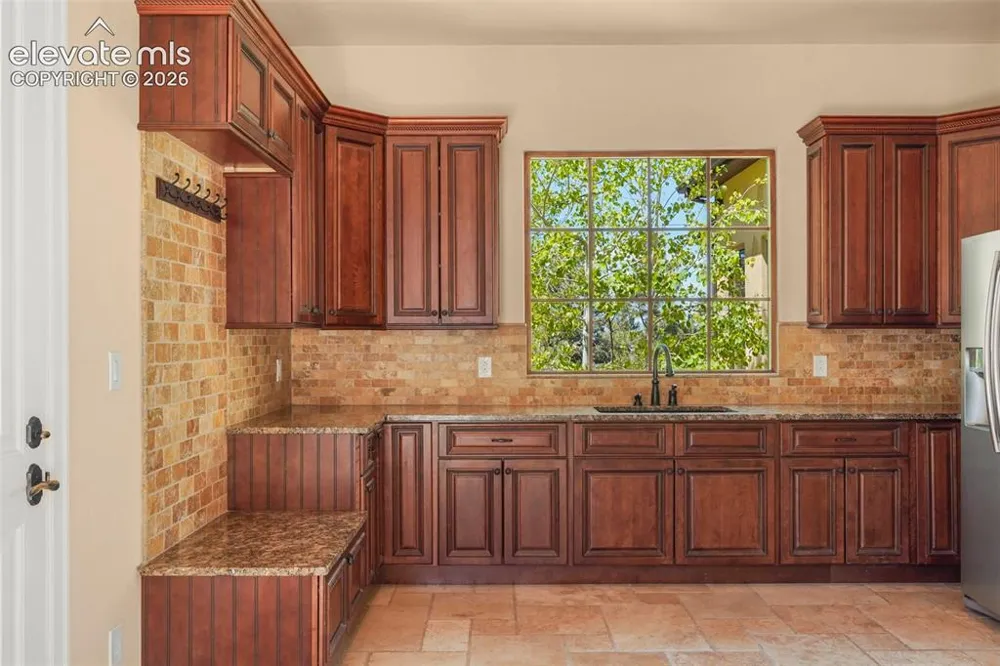 2869 Valley Park Drive Larkspur, CO 80118