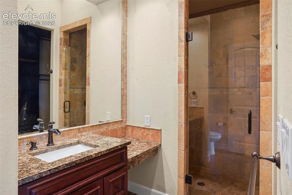 2869 Valley Park Drive Larkspur, CO 80118