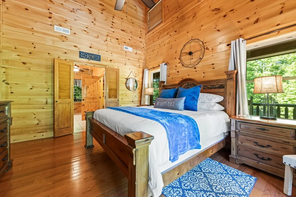 Hummingbird Lane Almond, NC 28702