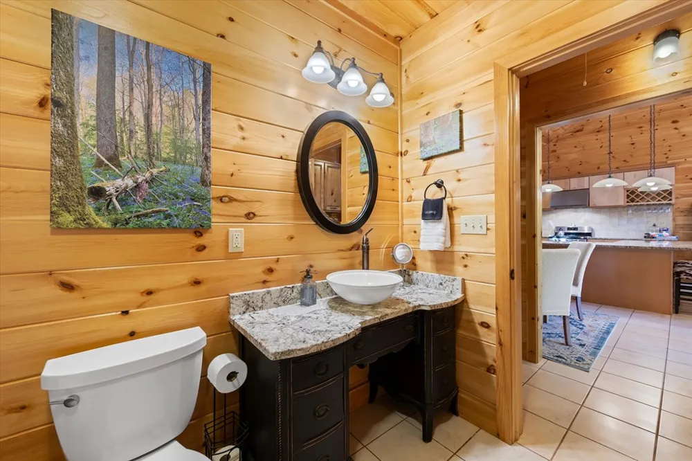 Hummingbird Lane Almond, NC 28702