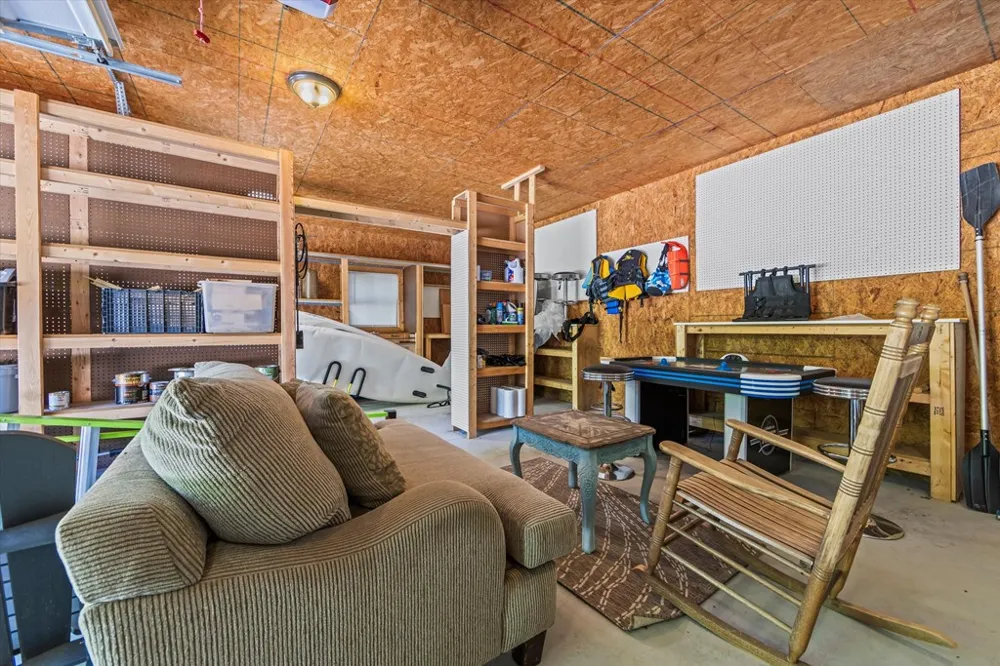 Hummingbird Lane Almond, NC 28702