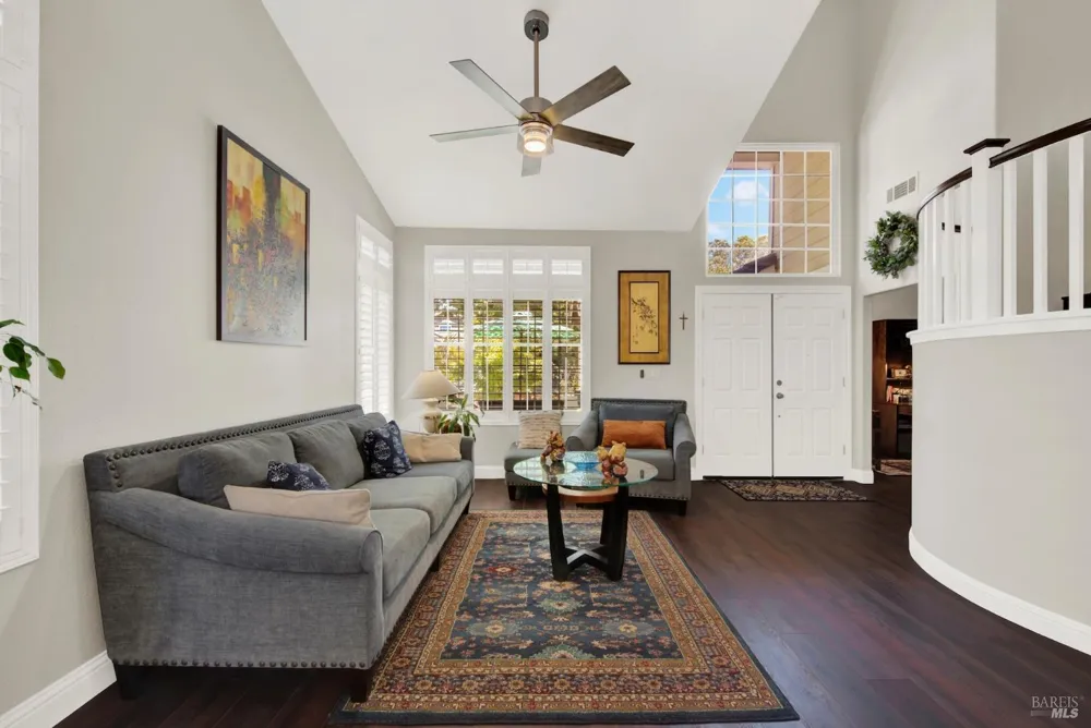 413 Crownpointe Circle Vacaville, CA 95687