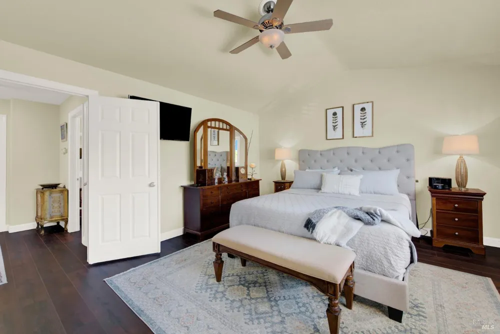 413 Crownpointe Circle Vacaville, CA 95687