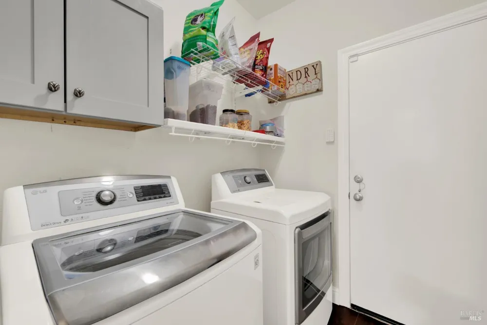 413 Crownpointe Circle Vacaville, CA 95687