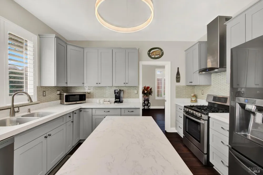 413 Crownpointe Circle Vacaville, CA 95687