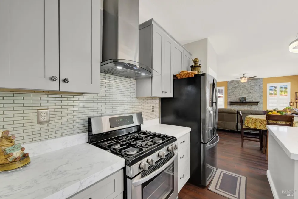 413 Crownpointe Circle Vacaville, CA 95687
