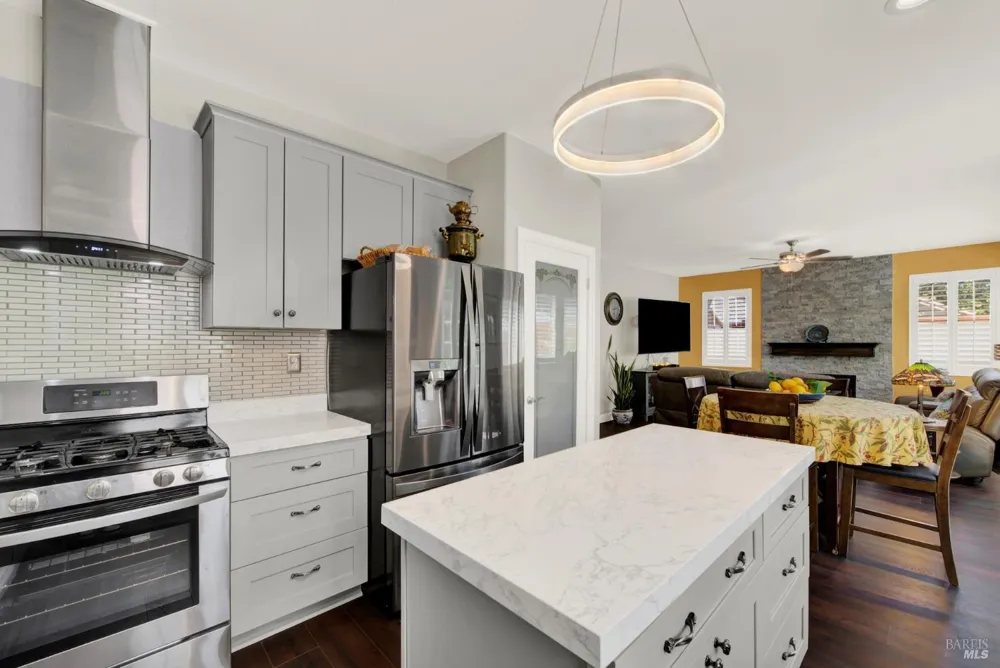 413 Crownpointe Circle Vacaville, CA 95687