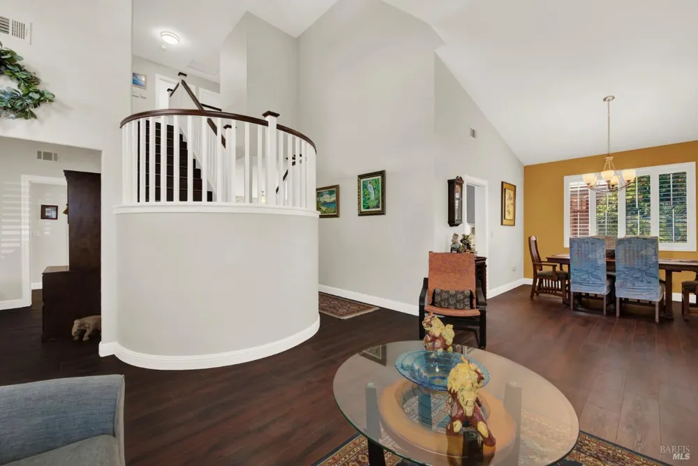 413 Crownpointe Circle Vacaville, CA 95687