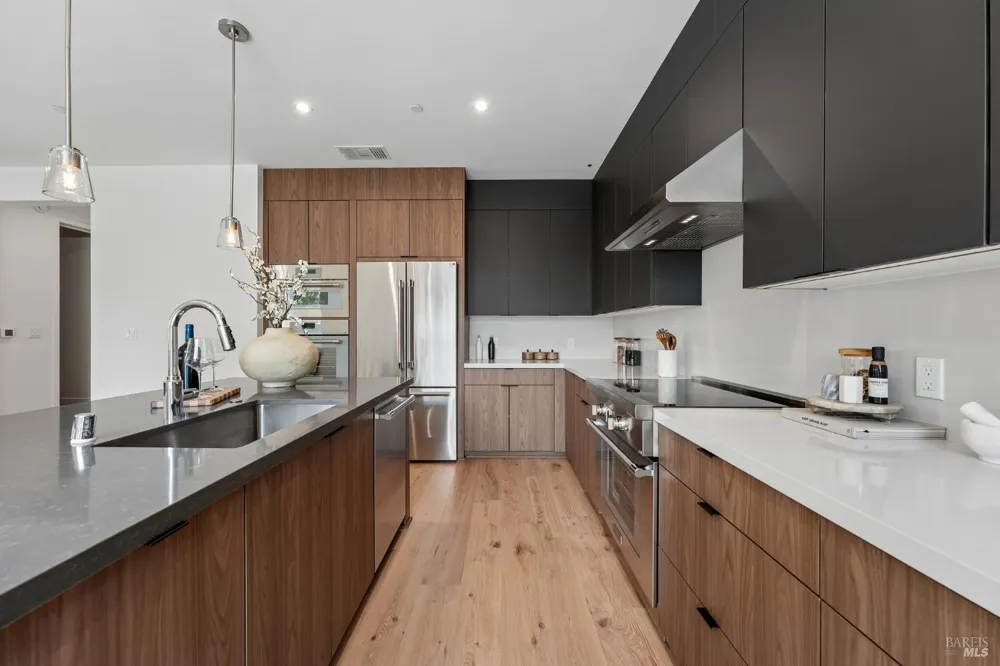 3746 Crown Hill Drive Santa Rosa, CA 95404