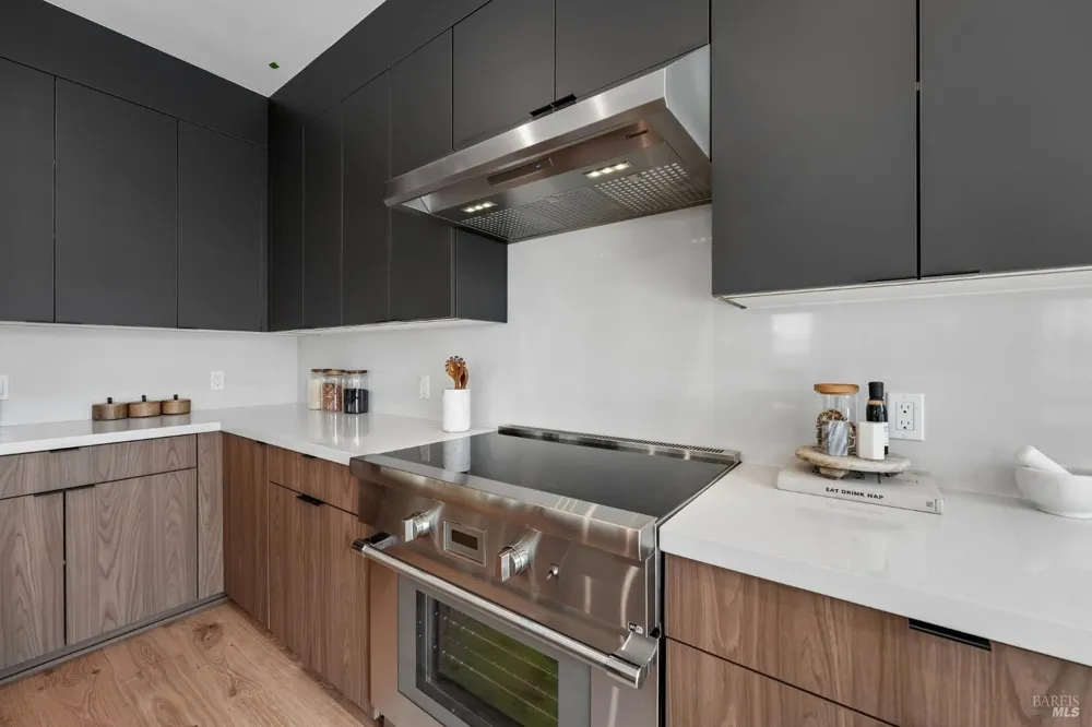 3746 Crown Hill Drive Santa Rosa, CA 95404