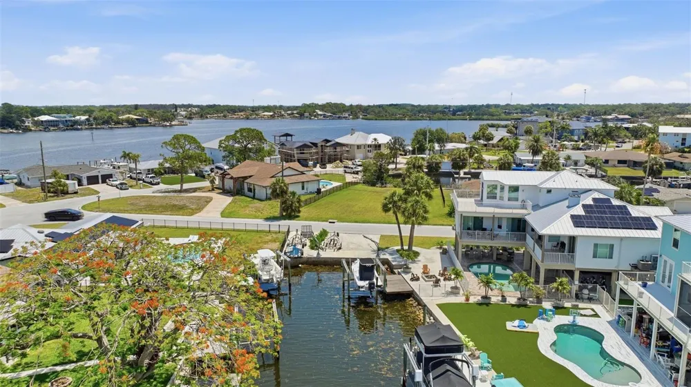 8126 BRIGHTON DRIVE Port Richey, FL 34668
