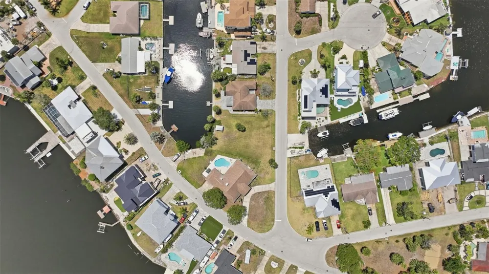 8126 BRIGHTON DRIVE Port Richey, FL 34668