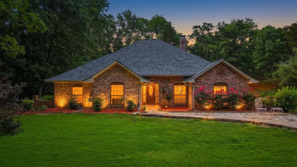 1749 E Us Highway 84 Palestine, TX 75801