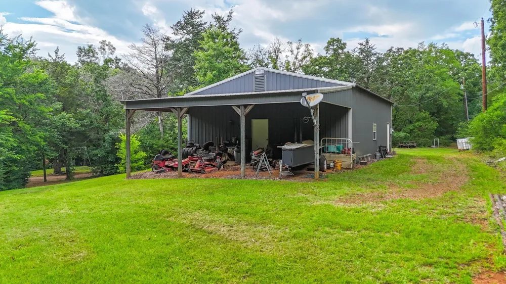1749 E Us Highway 84 Palestine, TX 75801