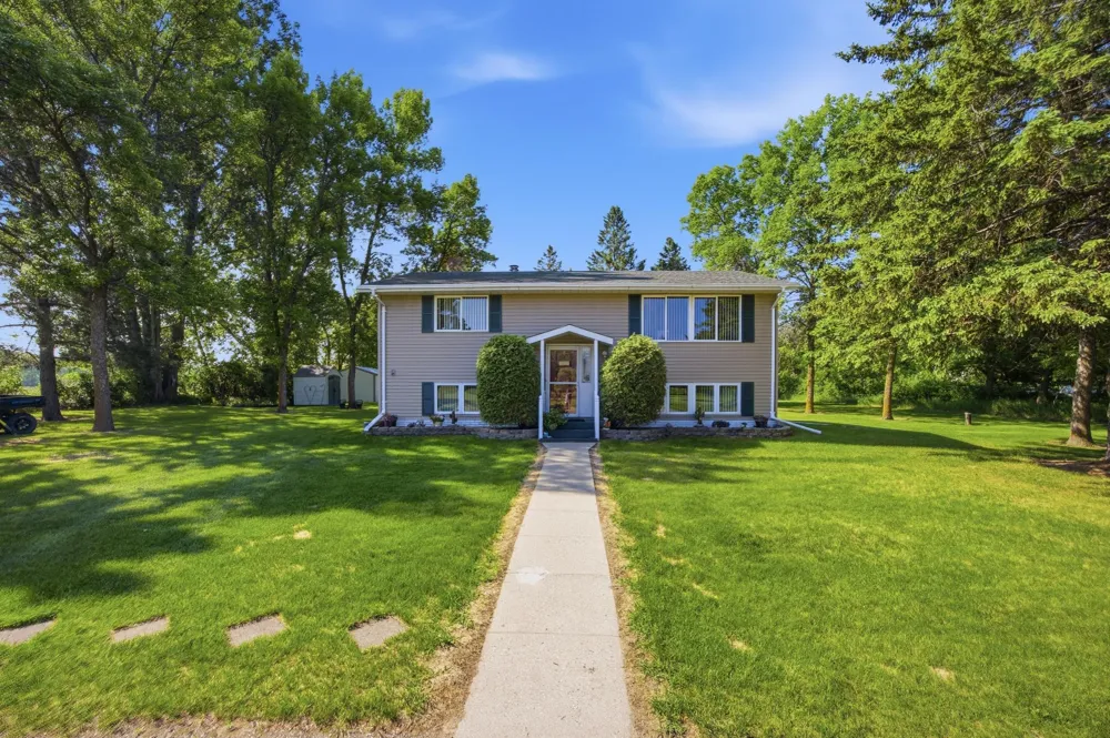 3951 180th Avenue Twin Valley, MN 56584