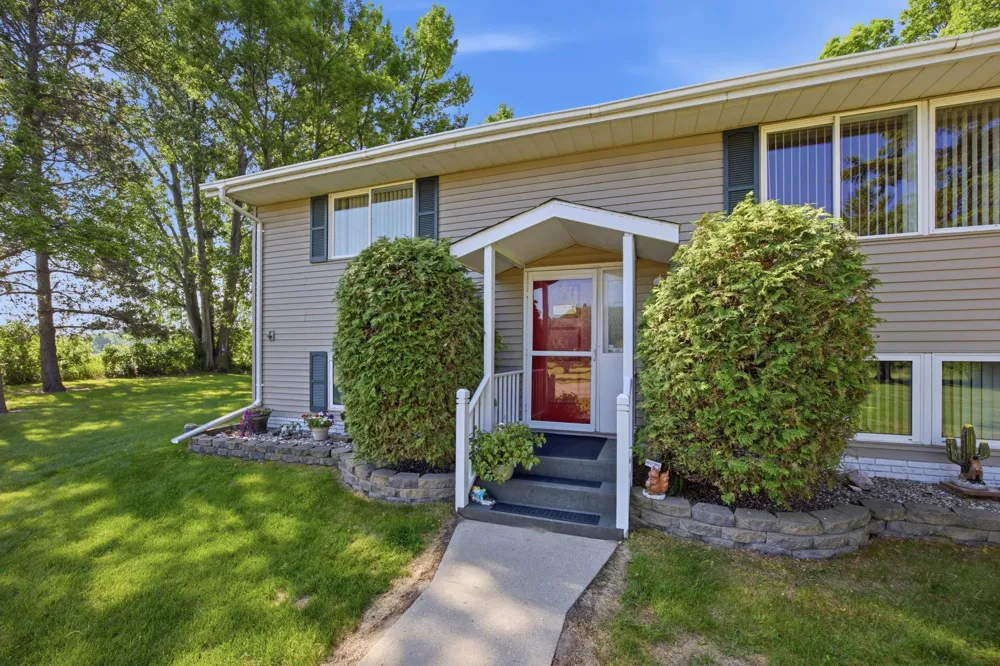 3951 180th Avenue Twin Valley, MN 56584