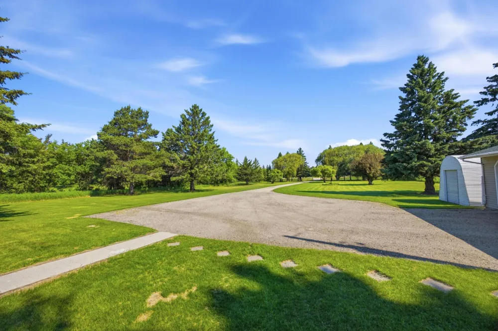 3951 180th Avenue Twin Valley, MN 56584