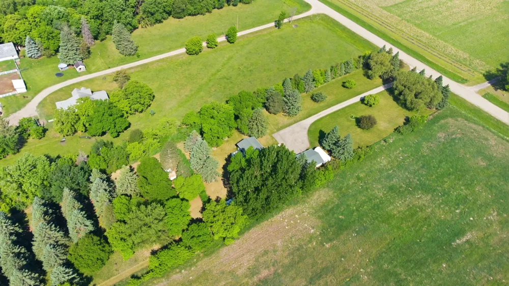 3951 180th Avenue Twin Valley, MN 56584
