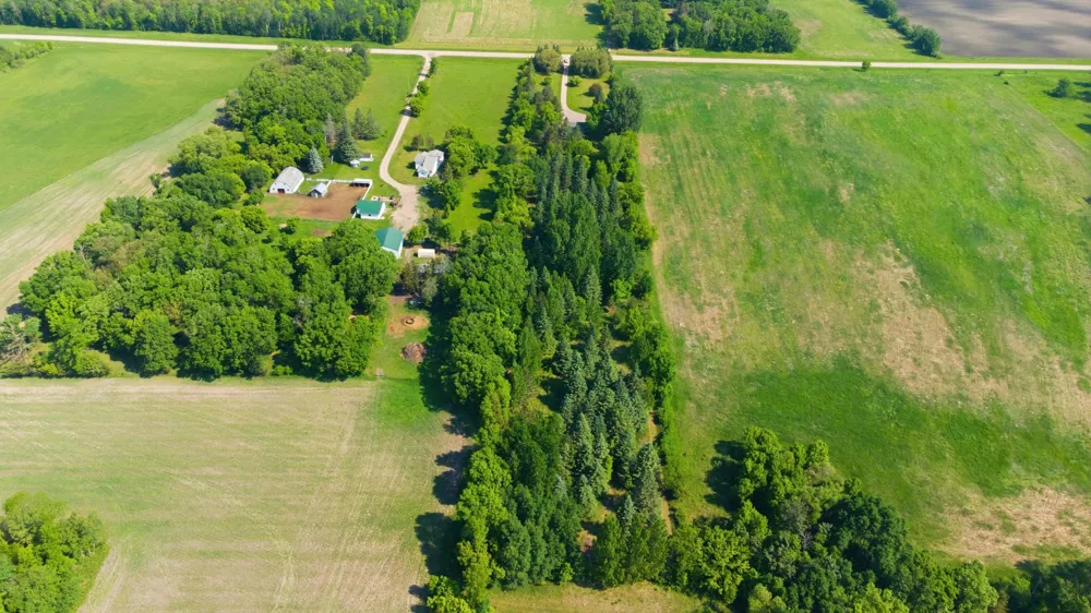 3951 180th Avenue Twin Valley, MN 56584