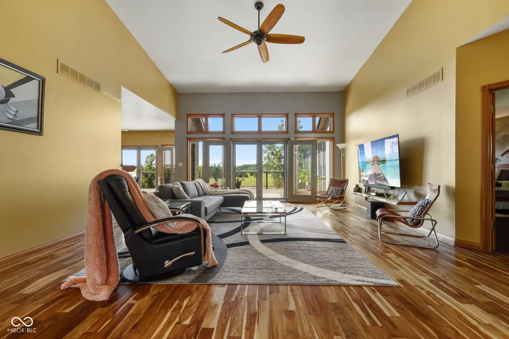 5619 W County Road 200 Brownstown, IN 47220