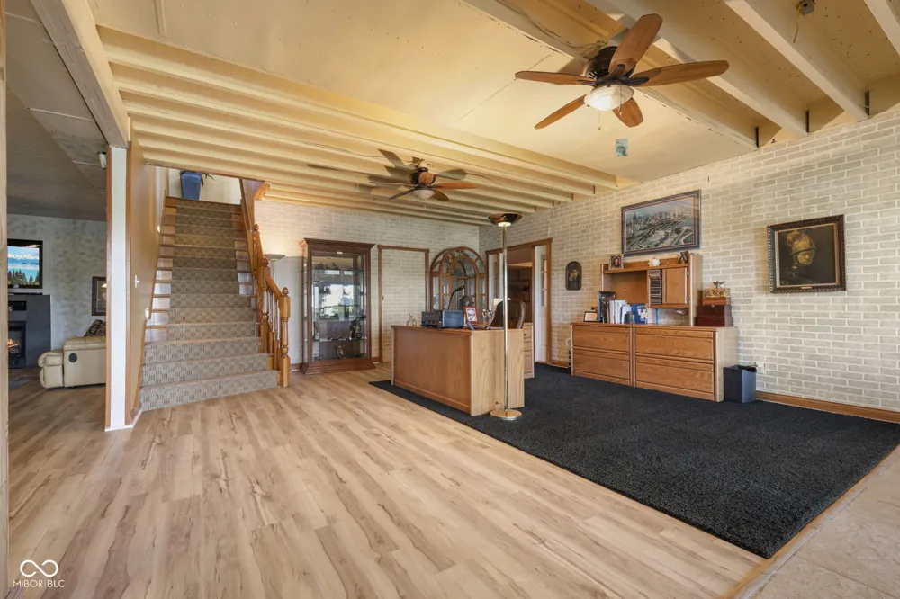 5619 W County Road 200 Brownstown, IN 47220