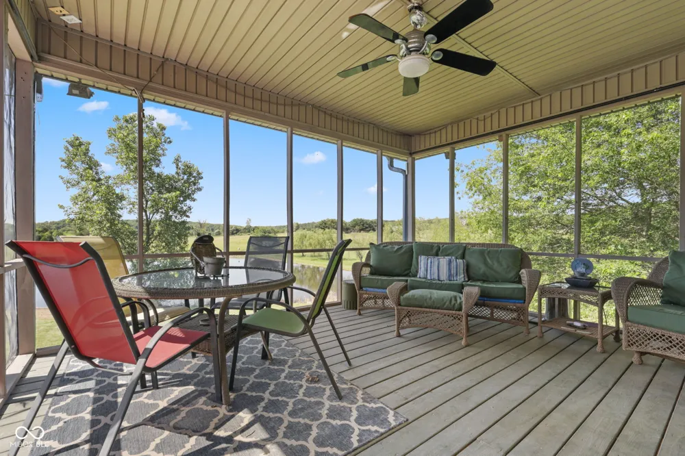 5619 W County Road 200 Brownstown, IN 47220