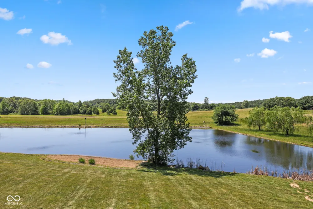 5619 W County Road 200 Brownstown, IN 47220