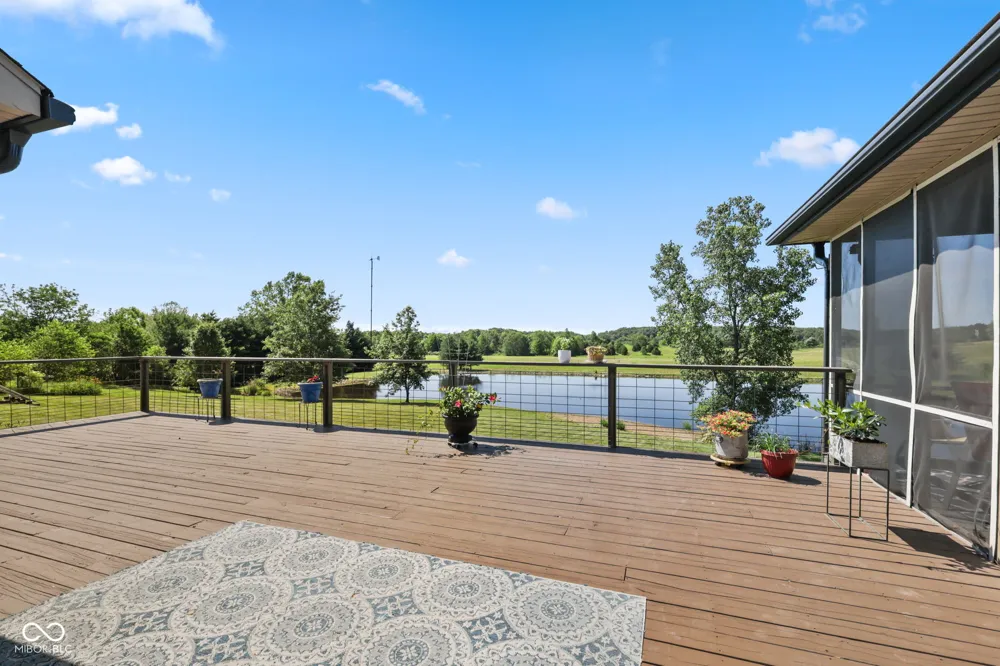 5619 W County Road 200 Brownstown, IN 47220