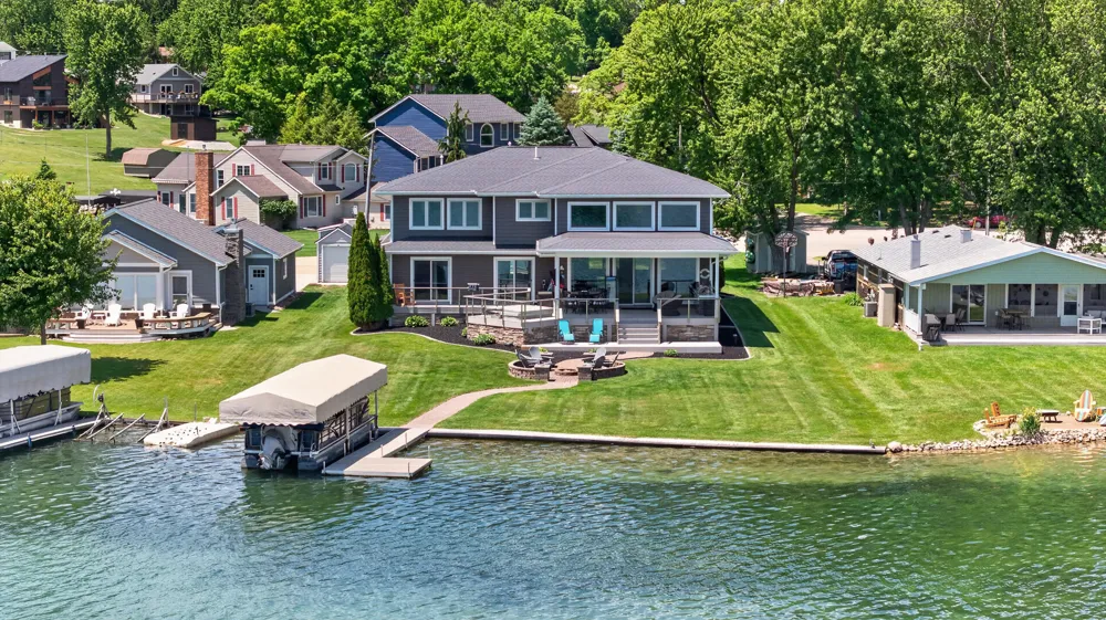 260 Pine Hill Lake Drive Horton, MI 49246