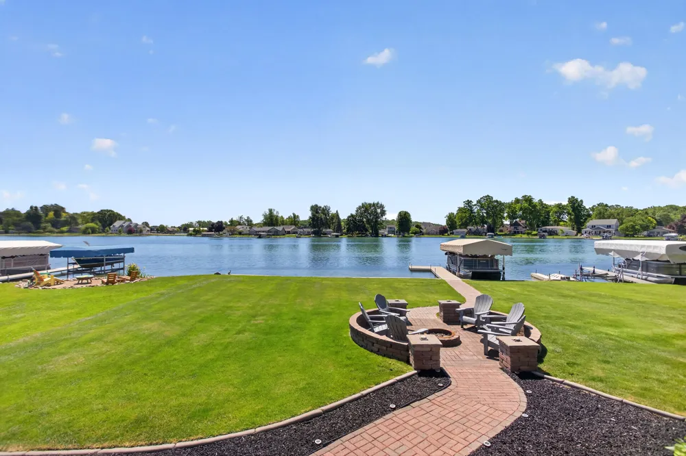 260 Pine Hill Lake Drive Horton, MI 49246