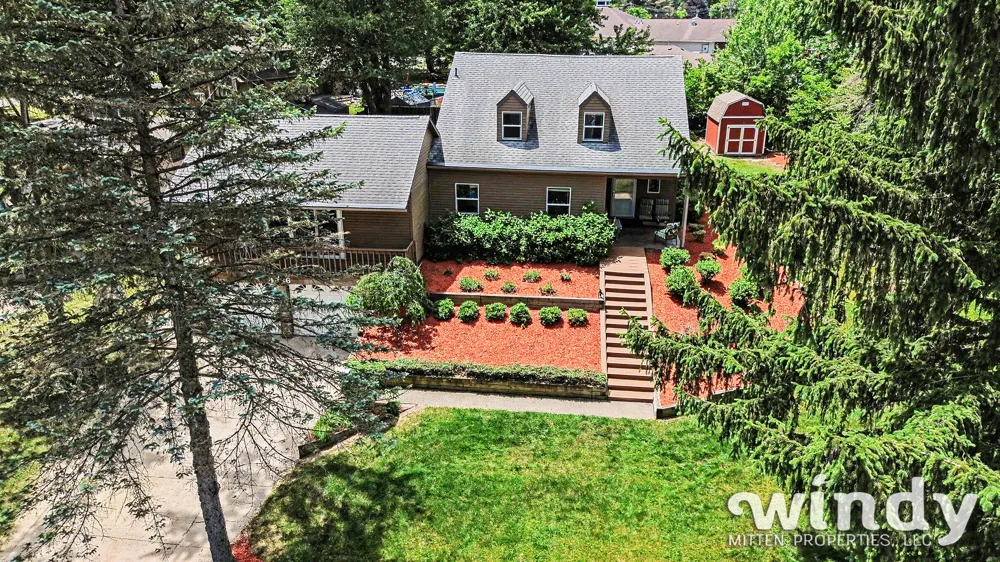 4936 Shoreview Drive Coloma, MI 49038
