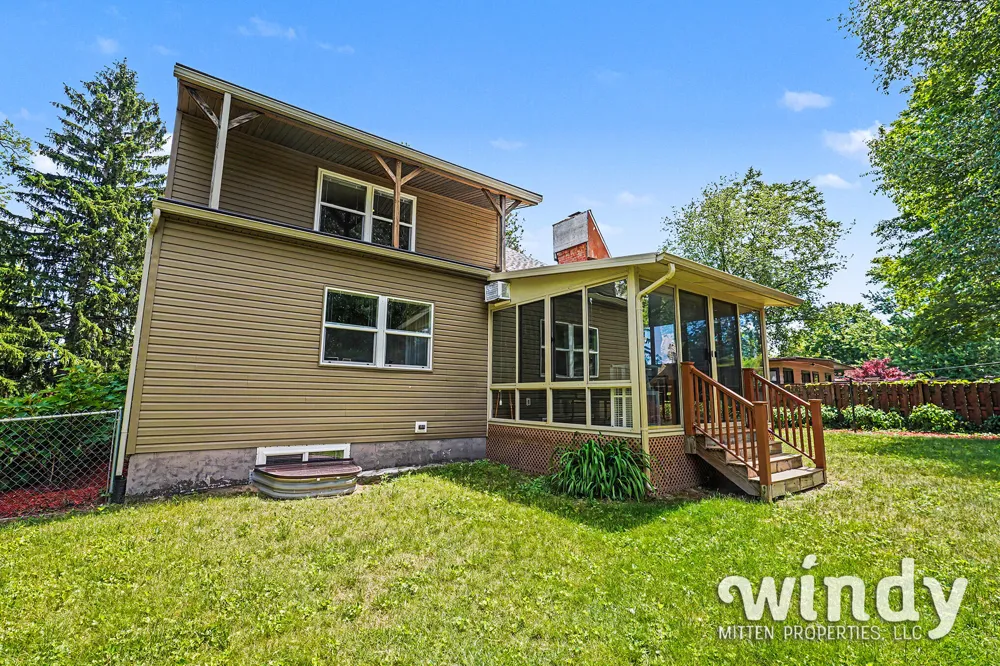 4936 Shoreview Drive Coloma, MI 49038