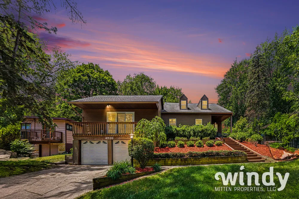 4936 Shoreview Drive Coloma, MI 49038