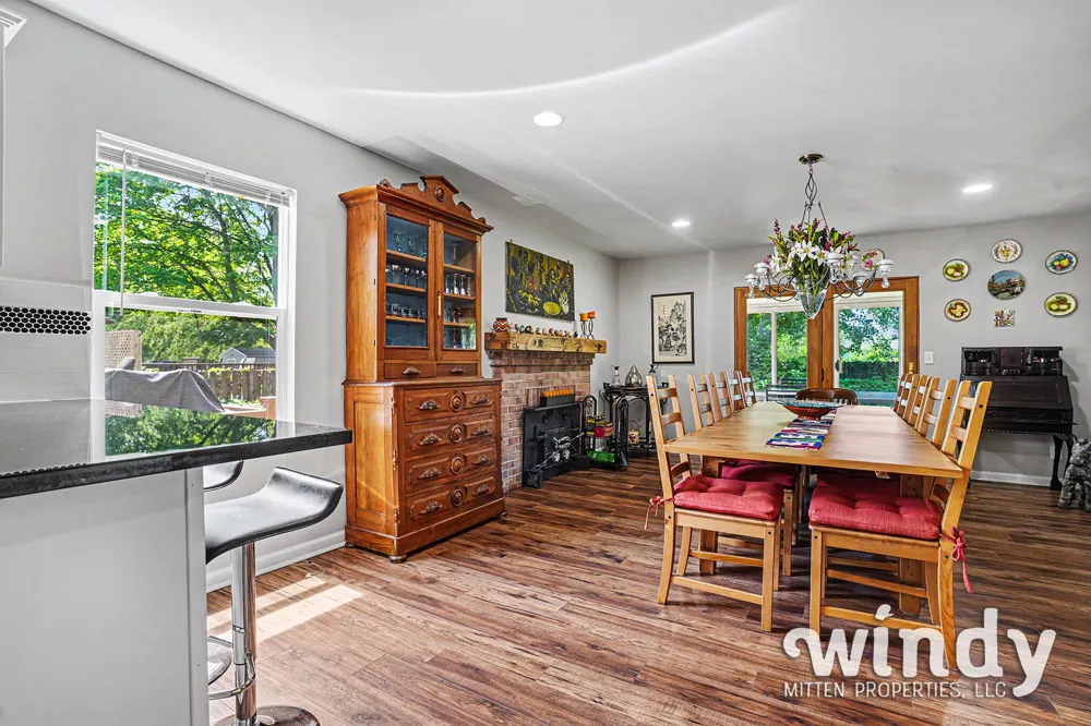 4936 Shoreview Drive Coloma, MI 49038