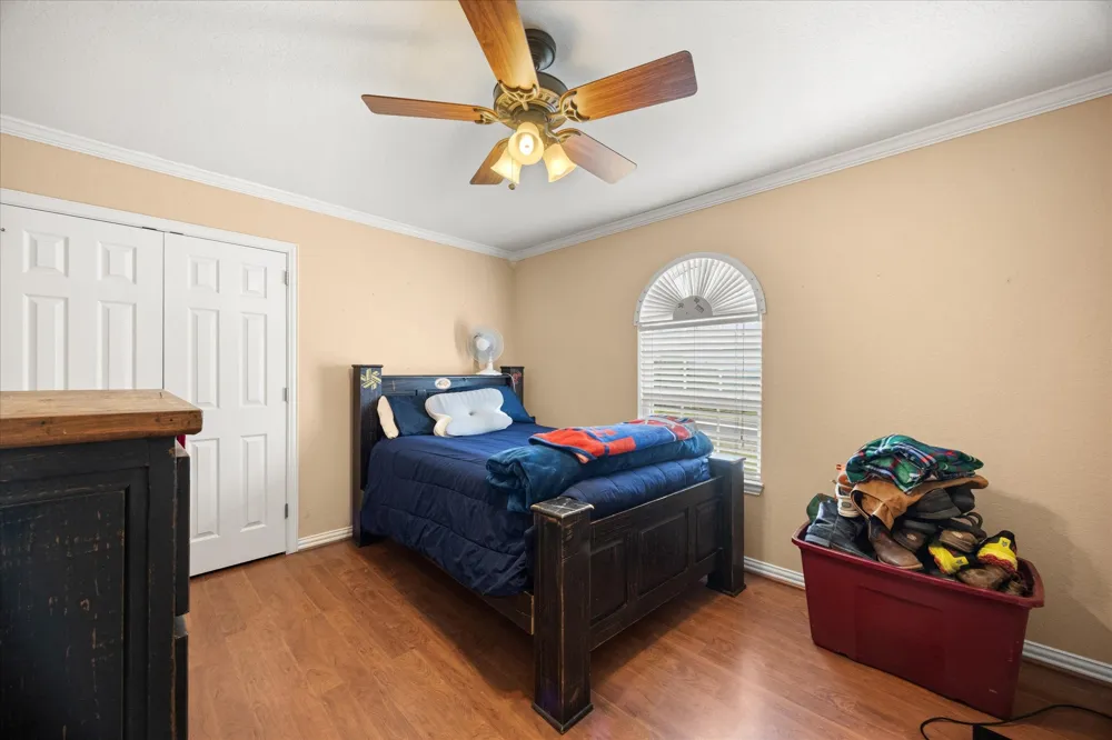 1704 Texas Drive Glen Rose, TX 76043