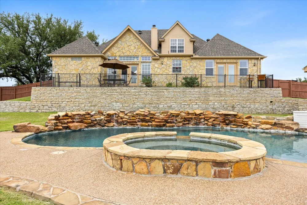 1704 Texas Drive Glen Rose, TX 76043