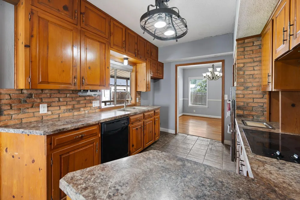 1008 Heights Avenue El Campo, TX 77437