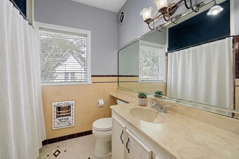 1008 Heights Avenue El Campo, TX 77437