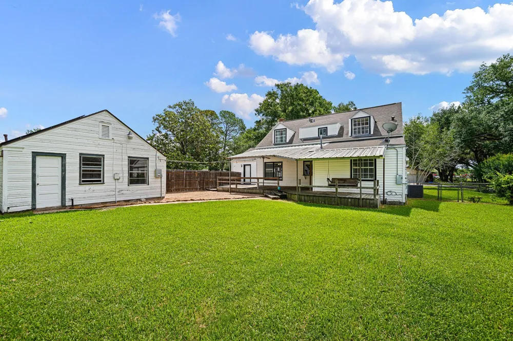 1008 Heights Avenue El Campo, TX 77437