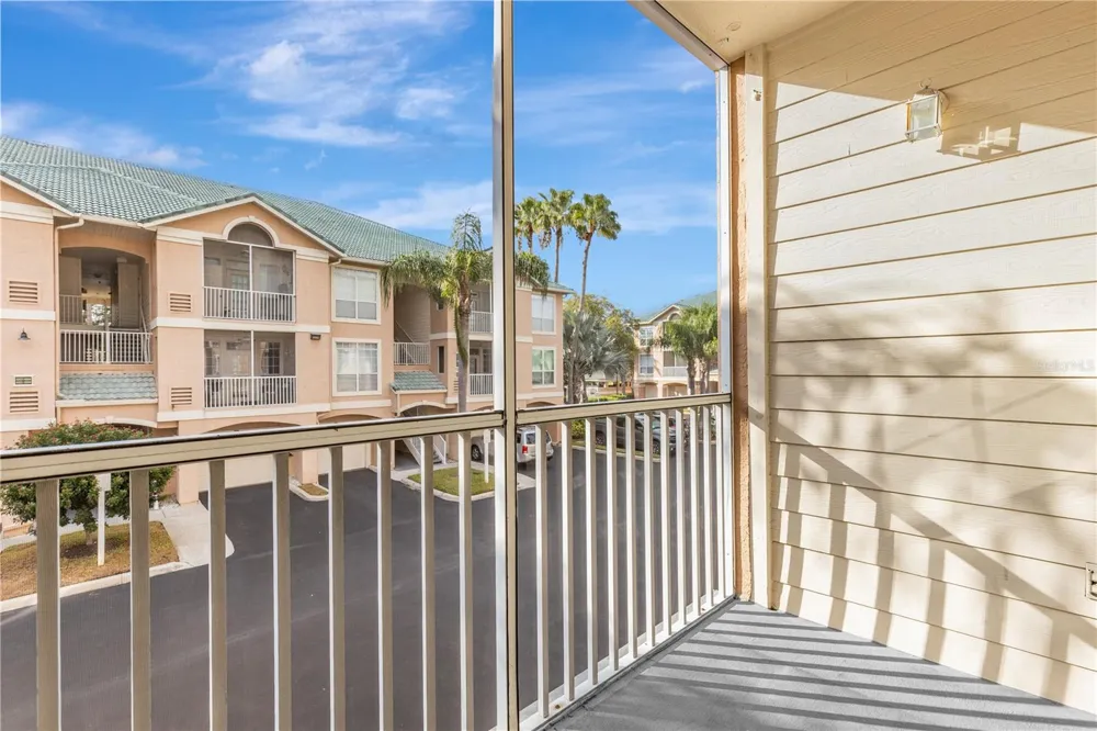 3205 BAY CLUB CIRCLE #3205 Tampa, FL 33607
