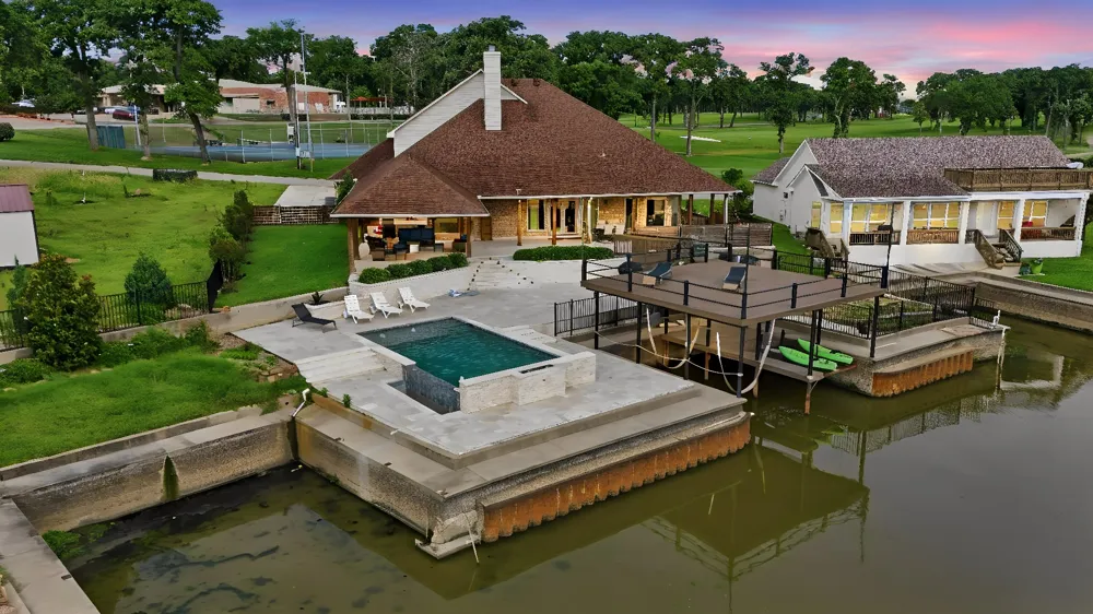 19022 Tennis Court Drive Kemp, TX 75143