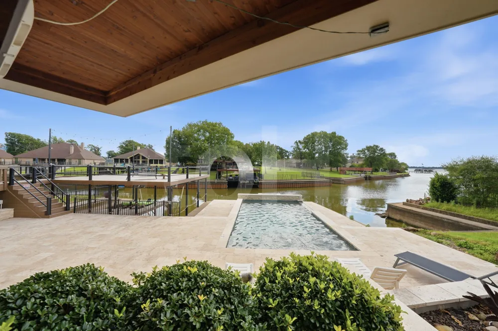 19022 Tennis Court Drive Kemp, TX 75143