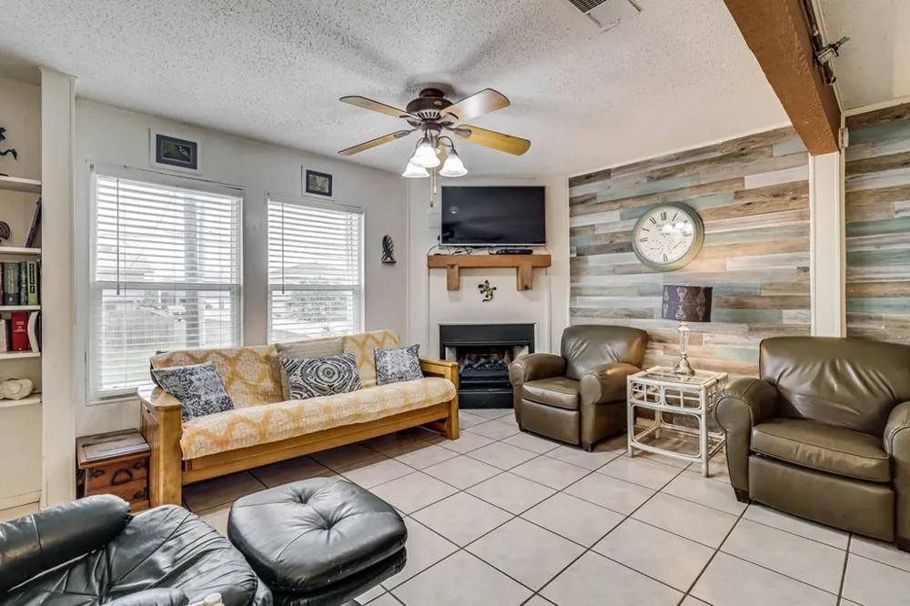 1116 S Station Street Port Aransas, TX 78373