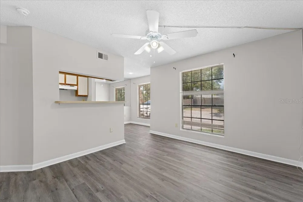 8641 FANCY FINCH DRIVE #102 Tampa, FL 33614