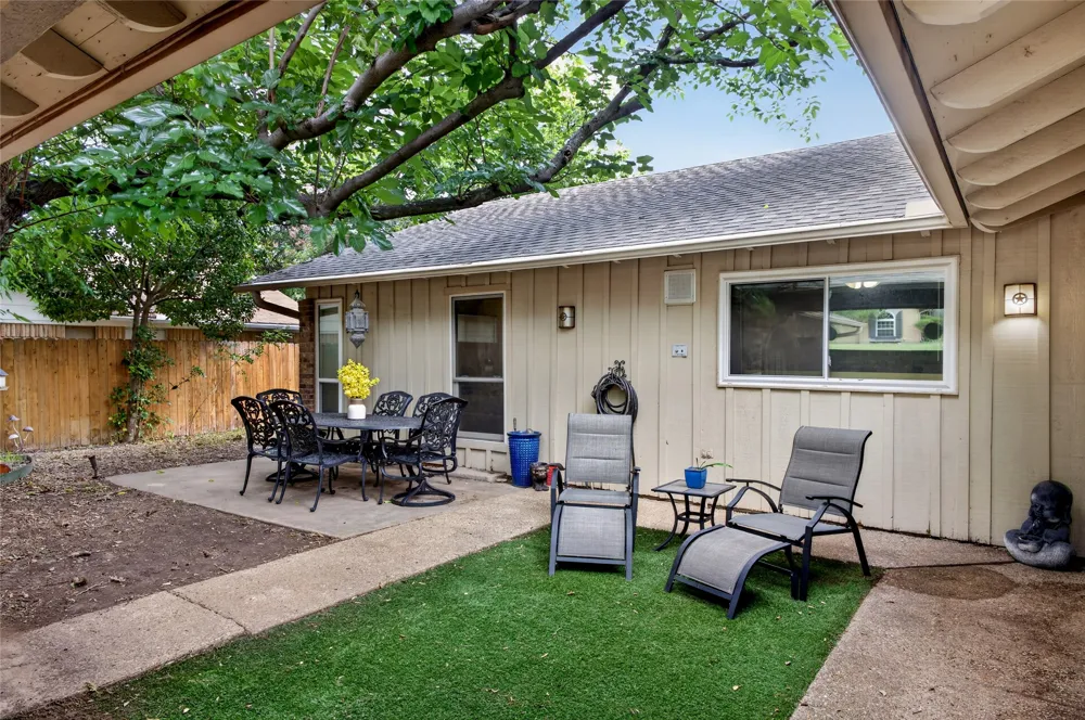 5310 Westminster Court S Fort Worth, TX 76133