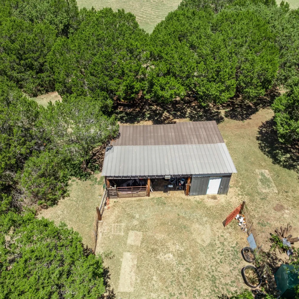 785 Tweedy Road Valley Mills, TX 76689